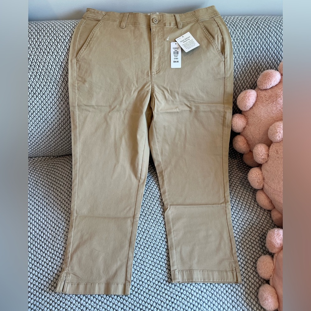 NEW L.L. Bean Women's Boulder Beige Pants